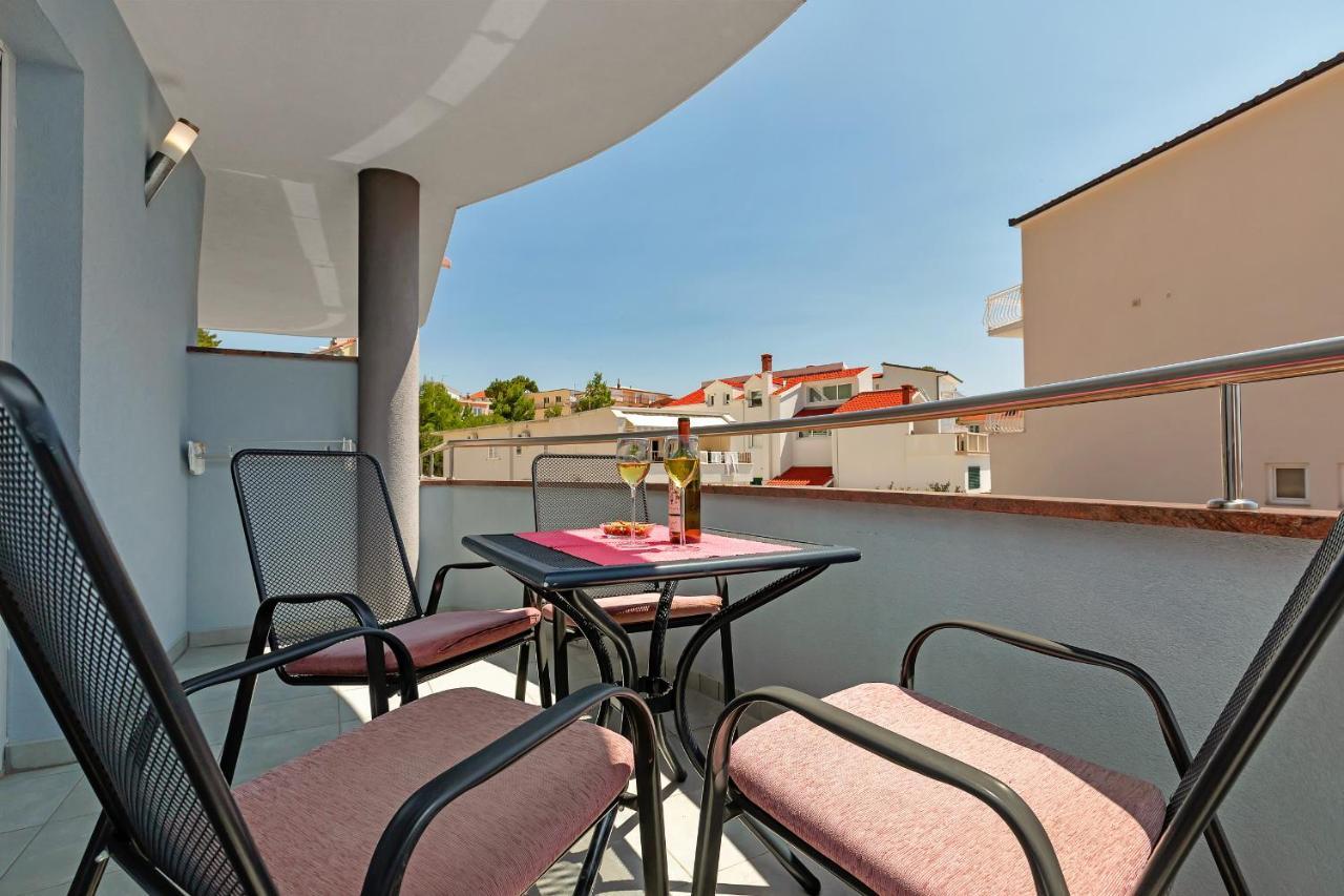 Villa Juric 2 Baška Voda Dış mekan fotoğraf