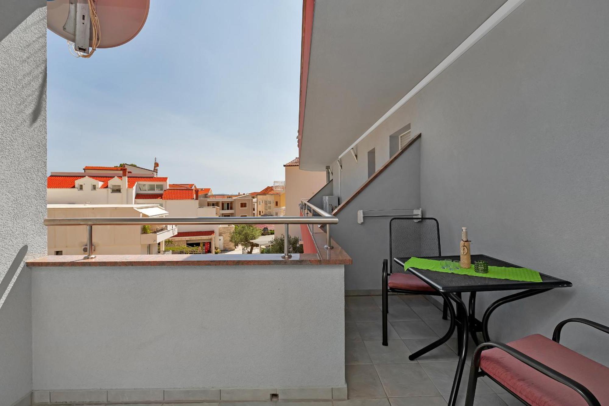 Villa Juric 2 Baška Voda Dış mekan fotoğraf