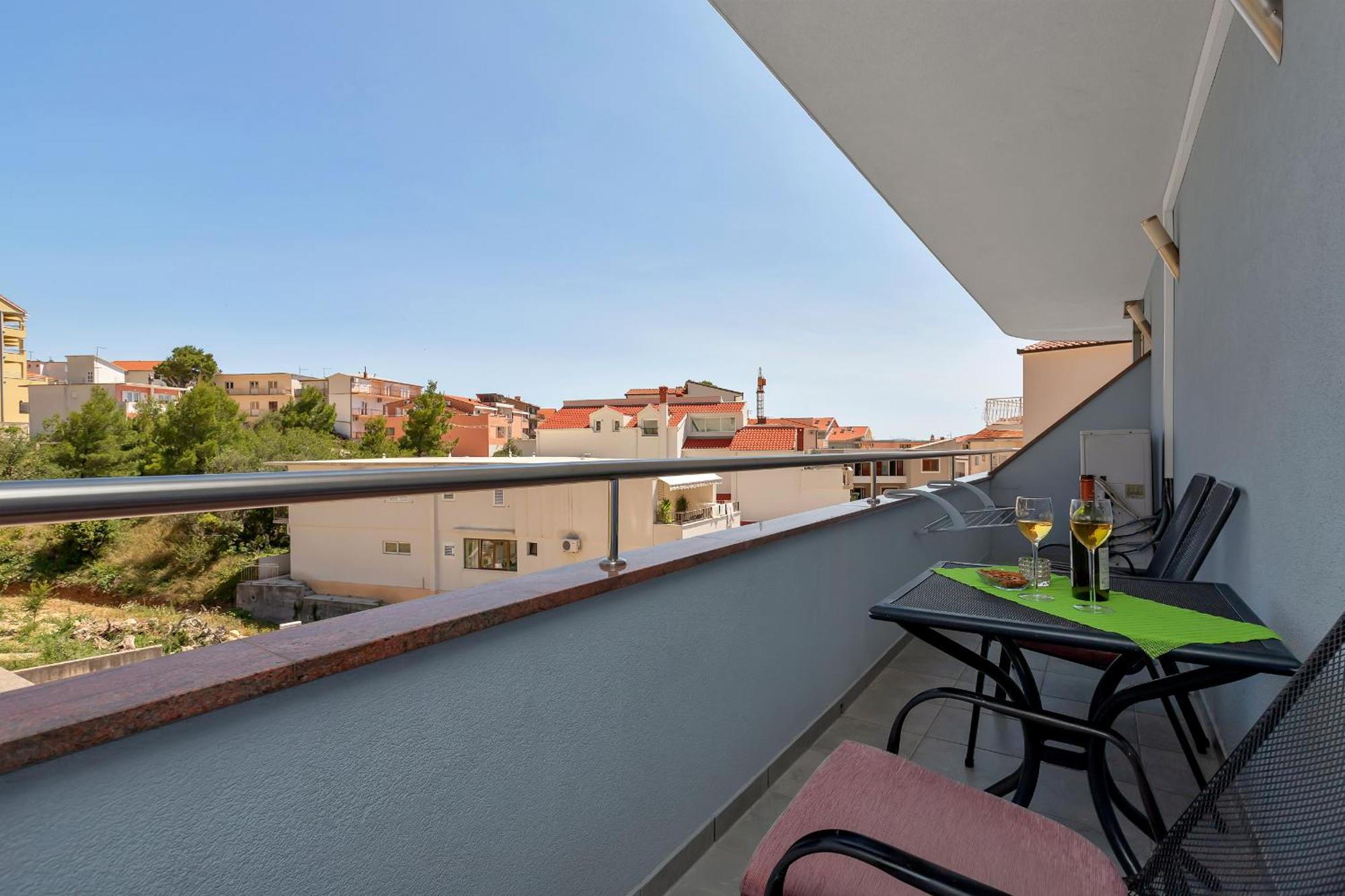 Villa Juric 2 Baška Voda Dış mekan fotoğraf